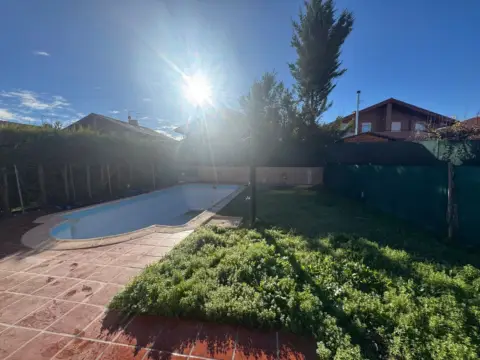 Chalet en calle Armonio