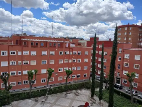 Piso en Paseo de San Vicente