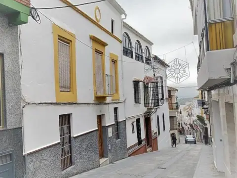 Casa en Iznájar