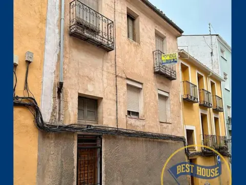 Edificio en calle de Marcelino Menéndez y Pelayo, 8