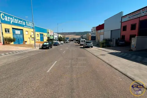 Nave industrial en calle Mohorte - P.I. Cr Motilla