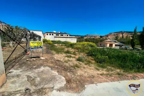 Terreno en calle de Garcibela