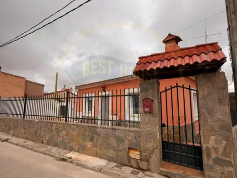 Casa en calle Casca