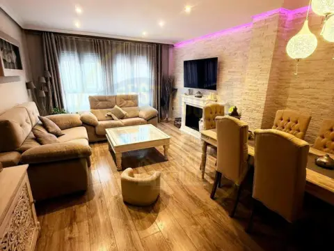 Piso en calle Angeles Gasset