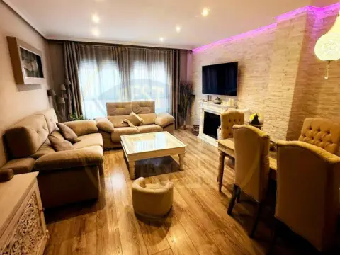 Piso en calle Angeles Gasset