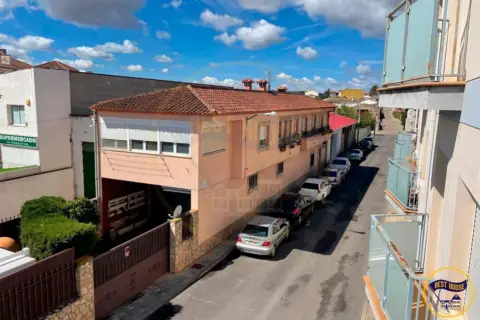 Piso en calle Menéndez Pidal