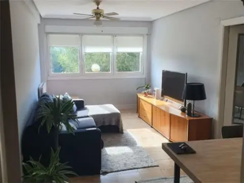 Piso en Zarategi Pasealekua