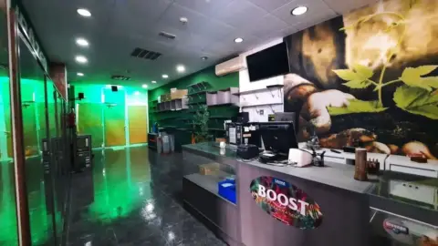 Local comercial en Avenida Tejeda