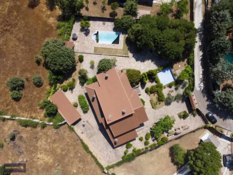 Chalet en calle del Tomillar