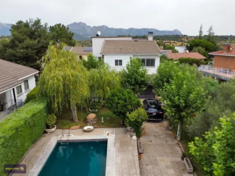 Chalet en calle de Guadalajara