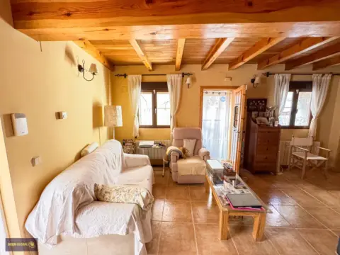 Casa en Casco Antiguo Cabrera