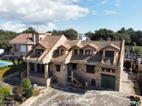 Chalet en calle de la Encina