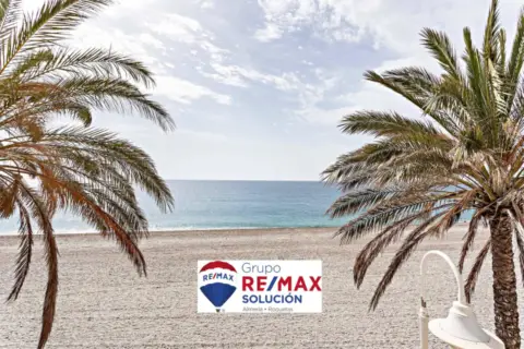 Piso en Avenida del Cabo de Gata