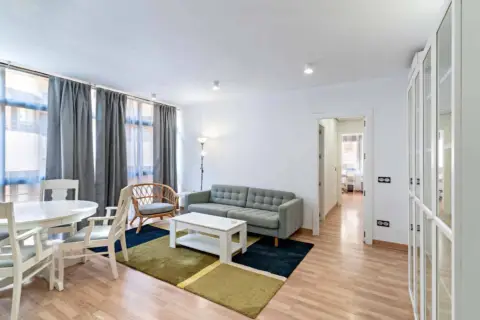 Piso en calle General Tamayo