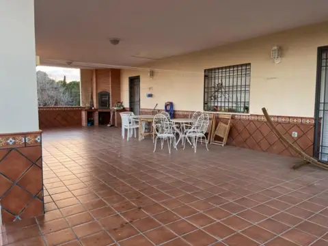 Chalet en Camino del Roble