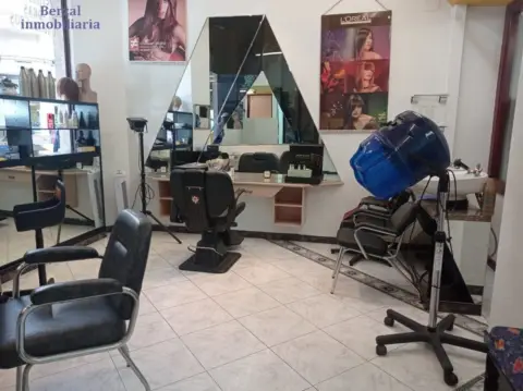 Local comercial en Avenida de Pérez Galdós