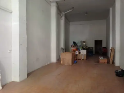 Local comercial en calle Ateneo Riojano