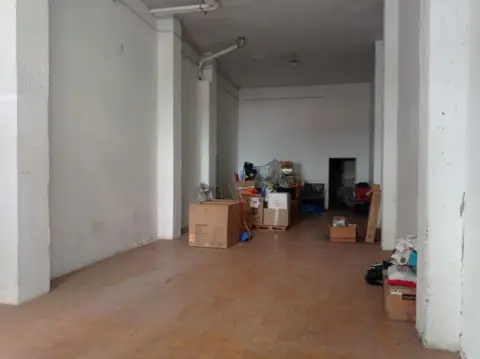 Local comercial en calle Ateneo Riojano