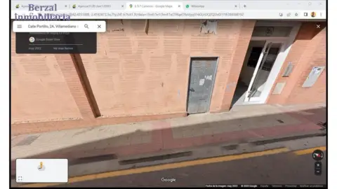 Local comercial en calle del Portillo
