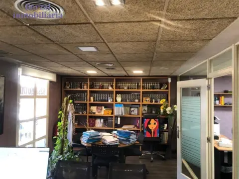 Oficina en Avenida de Portugal