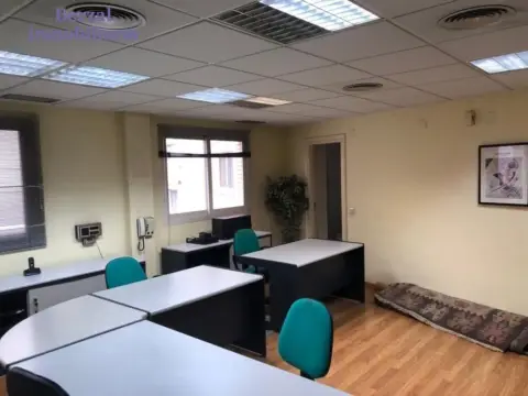 Oficina en Avenida de Portugal