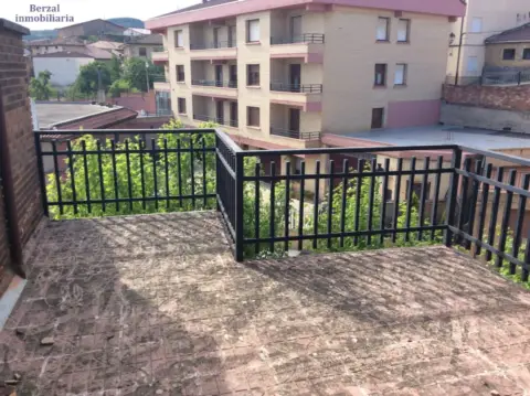 Casa en Avenida del Puente del Río Ebro