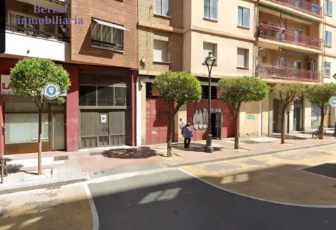 Local comercial en calle de la Duquesa de la Victoria