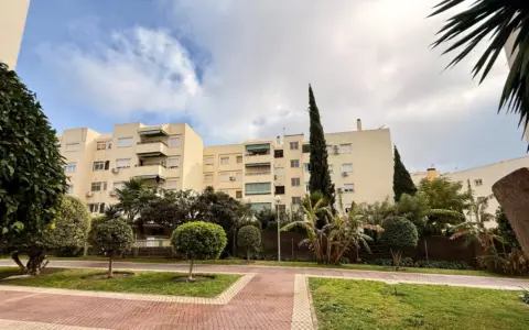 Piso en calle de la Huerta Peralta