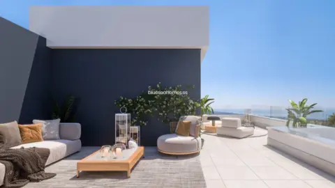Ático en Urbanización de Lomas Marbella