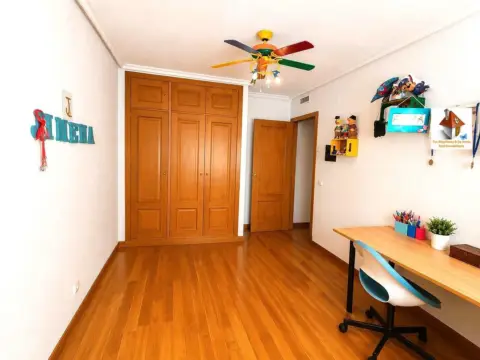 Piso en Pau El Quiñon