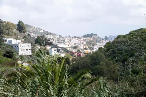 Finca rústica en calle de las Rosadas