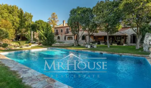 Chalet en Avenida de Tielmes