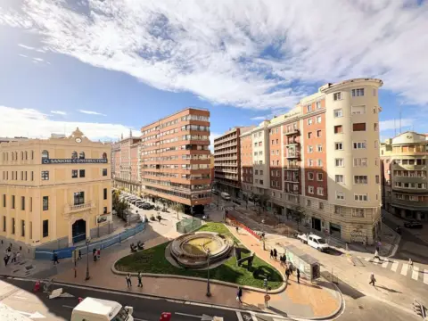 Piso en Plaza de Madrid, 2