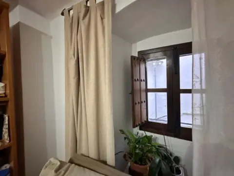 Casa en calle de Derecha