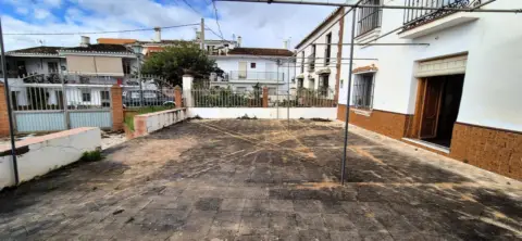 Casa en Venta Baja
