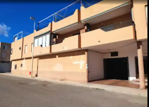 Garaje en Ur. Conde de los Andes