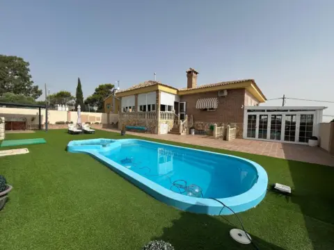 Chalet en Las Castillas