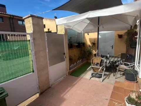 Casa pareada en Valcastillo