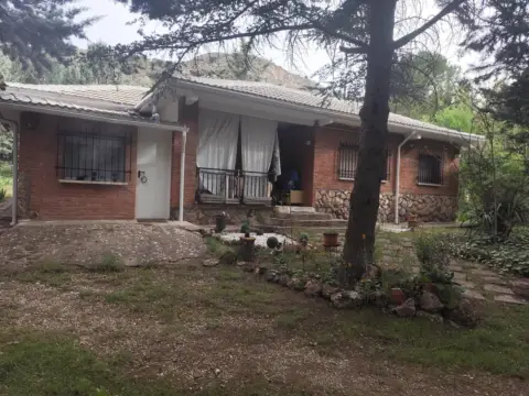Chalet en Urb. los Manantiales