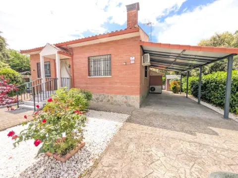 Chalet en Urb La Arboleda