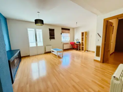 Piso en calle del Nogal