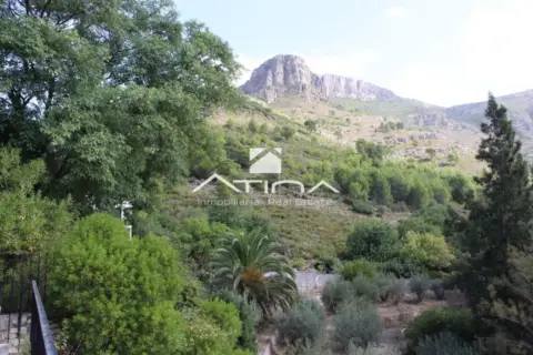 Chalet en La Drova
