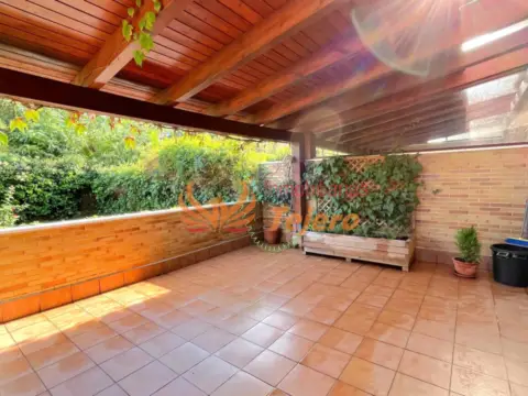 Chalet en Castellanos