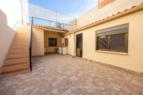Casa en calle de Mosén Fenollar