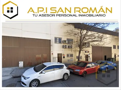 Industrial building in calle del Duero, 46