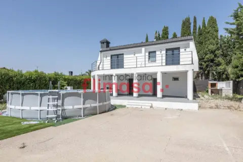 Chalet en calle del Junco