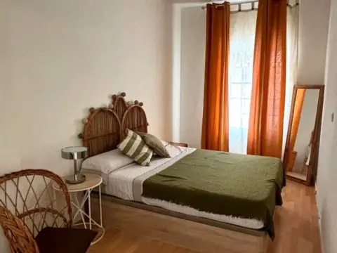 Estudio en calle Ayora