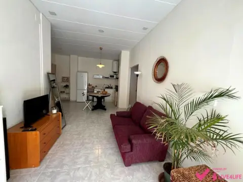 Estudio en calle Ayora