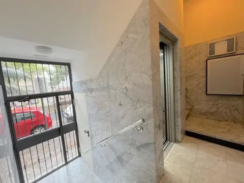 Piso en calle de Pi y Margall