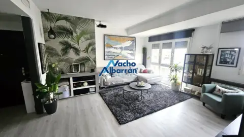 Piso en Avenida de Cristobal Colón